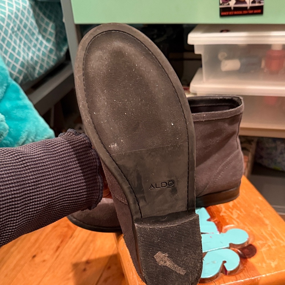 Aldo Gray Ankle Boots - Picture 15 of 16